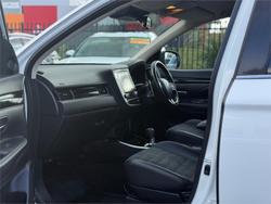 2019 MITSUBISHI
                OUTLANDER LS 7 SEAT (AWD)