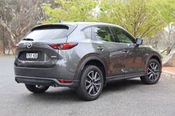 2017 Mazda
                CX-5 Akera