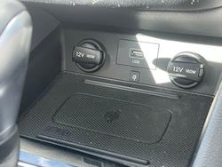 2021 Hyundai
IONIQ Plug-in Premium