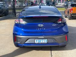 2021 Hyundai
IONIQ Plug-in Premium