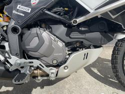 2022 DUCATI DESERTX WHITE