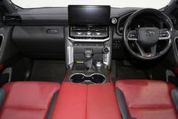 2022 Toyota Landcruiser GR Sport