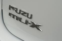 2018 Isuzu MU-X LS-M