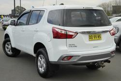 2018 Isuzu MU-X LS-M