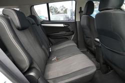 2018 Isuzu MU-X LS-M