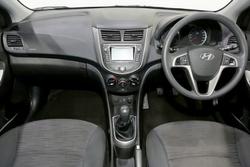 2015 Hyundai
Accent Active