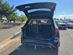 2021 TOYOTA KLUGER