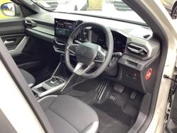 2025 Renault
                Duster Techno