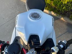 2018 DUCATI SUPERSPORT S White