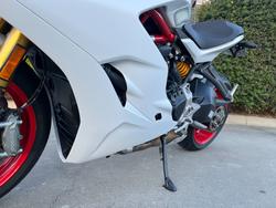 2018 DUCATI SUPERSPORT S White