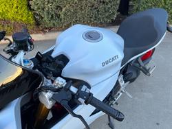 2018 DUCATI SUPERSPORT S White