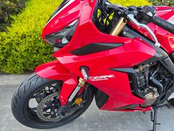2019 Honda CB650R Red