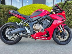 2019 Honda CB650R Red
