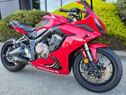 2019 Honda CB650R Red