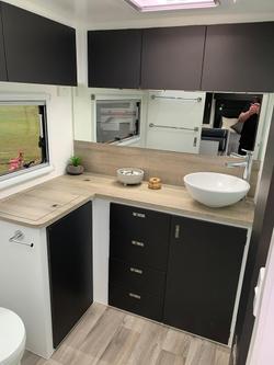 2025 Design RV Odyssey V7-7 Semi Off-Road