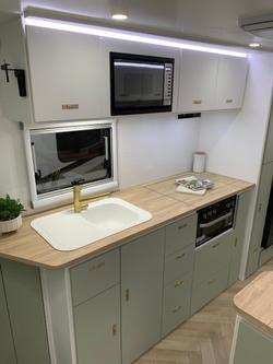 2025 Design RV Crx Semi Off Road Van 5-3, 20'6''