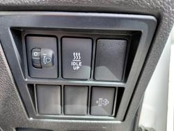 2020 Toyota Hilux SR