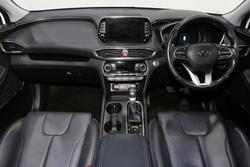 2019 Hyundai
                Santa Fe Highlander