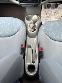 2002 Toyota Echo NCP10R Glacier White