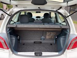 2002 Toyota Echo NCP10R Glacier White