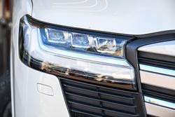 2021 Toyota Landcruiser VX FJA300R 4X4 Dual Range Glacier White