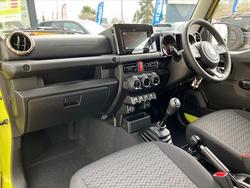 2024 Suzuki
Jimny GLX