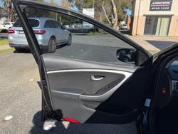 2013 Hyundai i30 Active GD Phantom Black