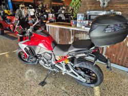 2023 Ducati Multistrada V4S Multistrada Red