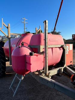 2002 Silvan 3000L 20M Red