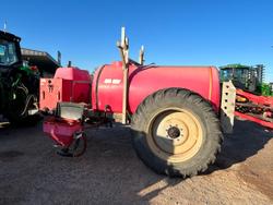 2002 Silvan 3000L 20M Red