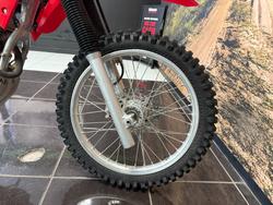 2023 Honda CRF250F RED