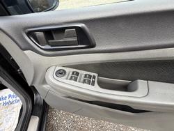 2010 Ford Focus LX LV Black Saphire