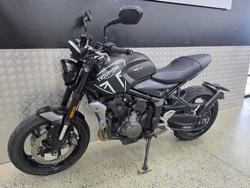 2023 Triumph TRIDENT 660 BLACK