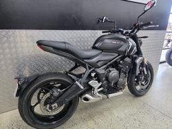 2023 Triumph TRIDENT 660 BLACK