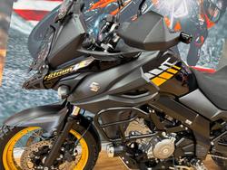 2020 Suzuki V-STROM 650XT (DL650XA) GLASS SPARKLE BLACK