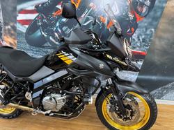 2020 Suzuki V-STROM 650XT (DL650XA) GLASS SPARKLE BLACK