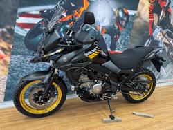 2020 Suzuki V-STROM 650XT (DL650XA) GLASS SPARKLE BLACK