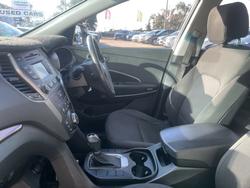 2012 Hyundai
Santa Fe Active