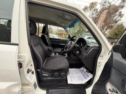 2011 Mitsubishi Pajero GL NT MY11 4X4 White