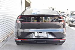 2025 Deepal E07 Performance