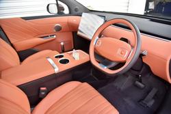 2025 Deepal E07 Performance