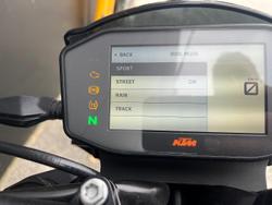 2021 KTM 890 Duke R Duke Orange