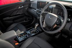 2025 Mahindra XUV3XO AX7L