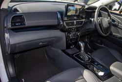 2025 Mahindra XUV3XO AX7L