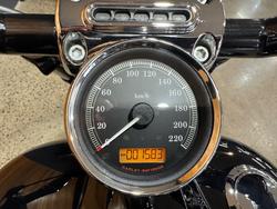 2016 Harley-davidson FXSB SOFTAIL BREAKOUT Black