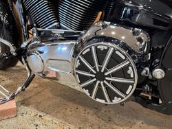 2016 Harley-davidson FXSB SOFTAIL BREAKOUT Black