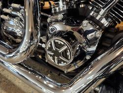 2016 Harley-davidson FXSB SOFTAIL BREAKOUT Black
