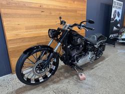 2016 Harley-davidson FXSB SOFTAIL BREAKOUT Black