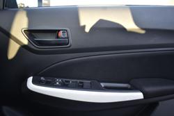 2023 Suzuki Swift GL AZ Series II Pure White