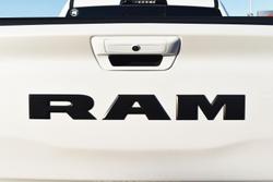 2024 RAM 1500 Limited RamBox DT MY24 4X4 Dual Range Bright White